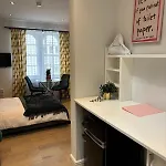 - Harbourside Apartament Bristol